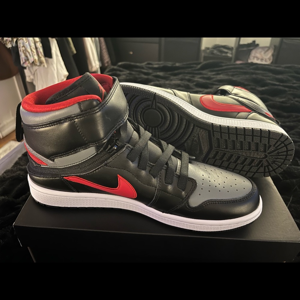 Nike Jordan 1 Flyease Black, Red and Gray size 10 never worn